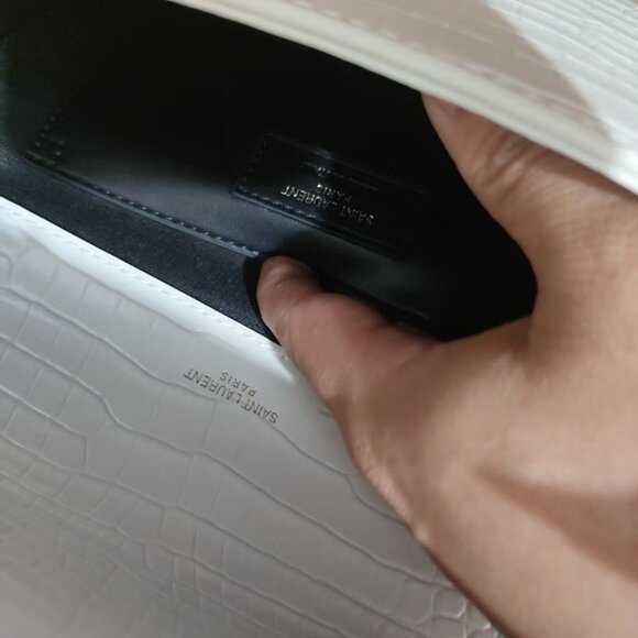 Yves YSL Saint Laurent KATE medium fringed crocodile-embossed leather bag - Picture 6 of 8